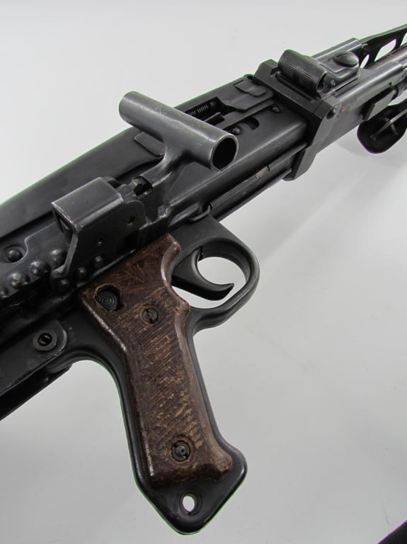 MG42 EU-Deko dfb1944 in Superb Condition