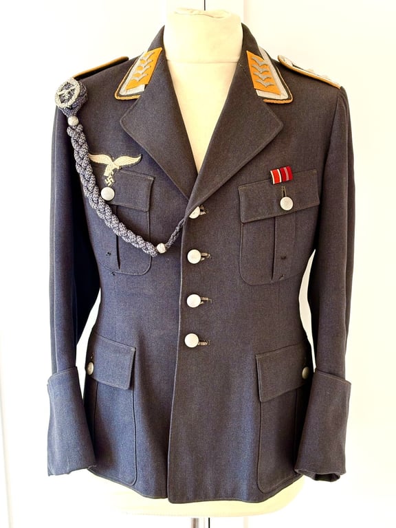 AUTHENTIC WWII THIRD REICH OBERFELDWEBEL LUFTWAFFE TUNIC SET.