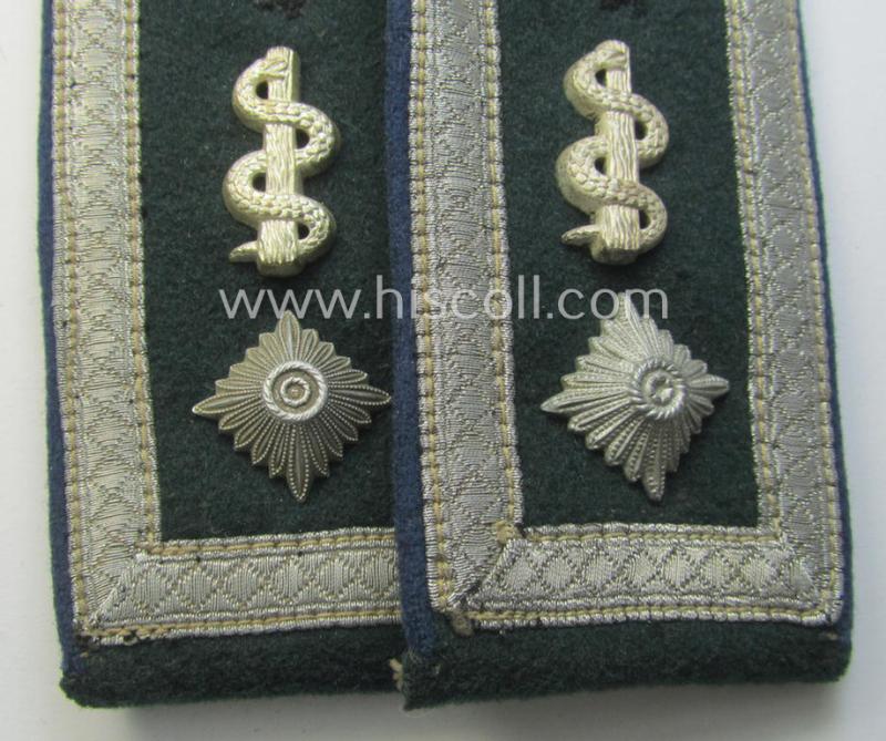 Attractive - and/or fully matching! - pair of WH (Heeres), early-war period, 'M36- o. M40'-pattern (rounded-style and 'cyphered'!) NCO-type shoulderstraps as was intended for - and used by! - a: 'Feldwebel einer Sanitäts-Abteilungs'