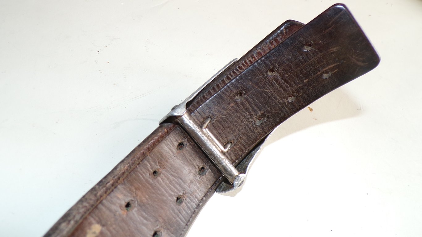 Heer combat belt and buckle