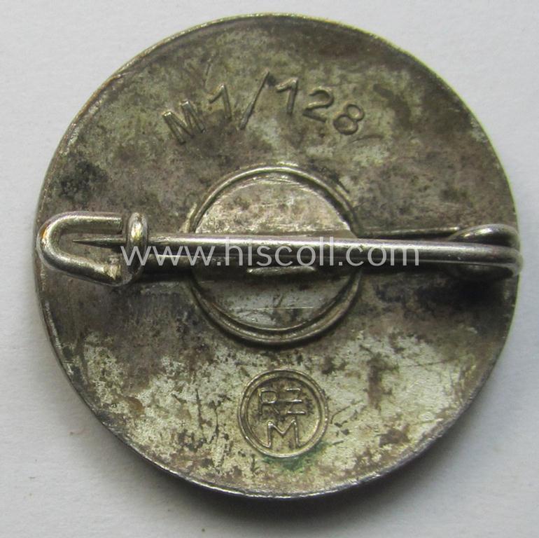 'N.S.D.A.P. - Parteiabzeichen' showing the makers'-designation: 'RzM' and/or: 'M1/128'