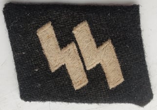 Reproduction Waffen-SS runic collar tab