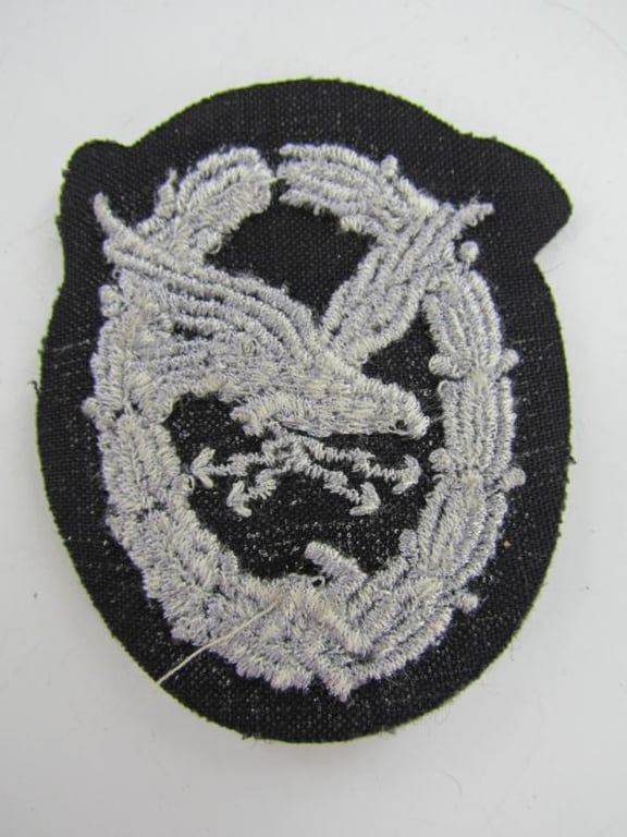 Luftwaffe Radio Operator & Air Gunner Cloth Badge