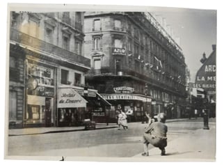 US WW2 Press Photo ' Paris Sniper'