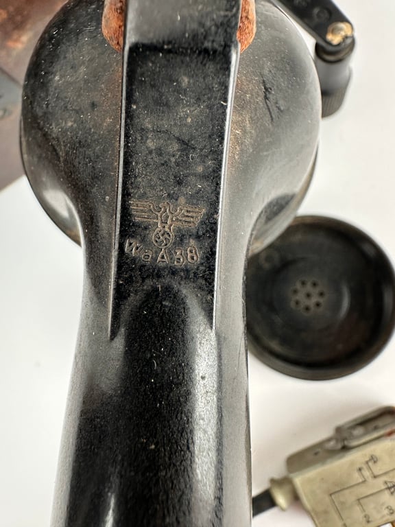 Nice original German WW2 FF33 Field Telephone (Feldfernsprecher 33) 1940
