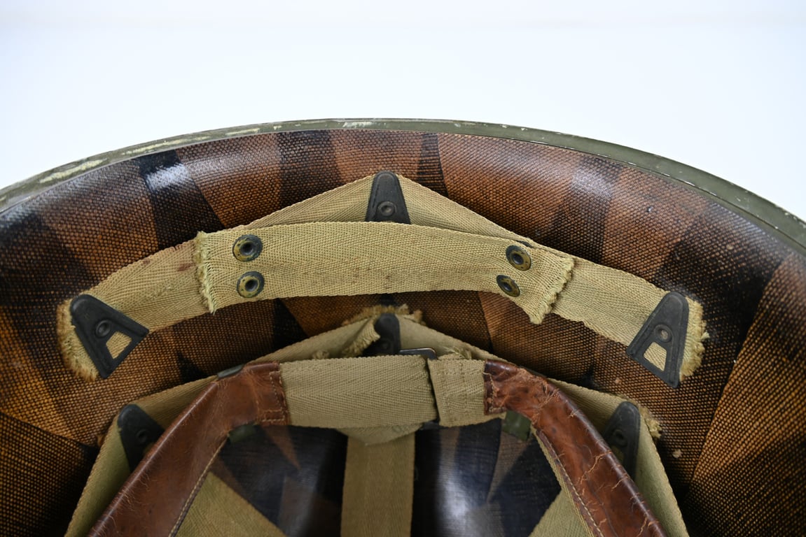 US WW2 M1 Fixed Bale Combat Helmet