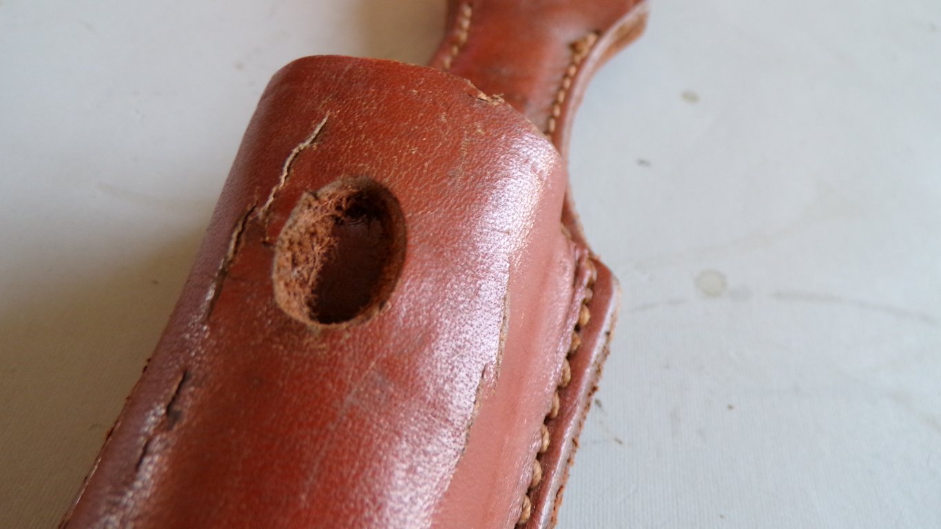 Brown Leather KS98 Dress Bayonet Frog Mint