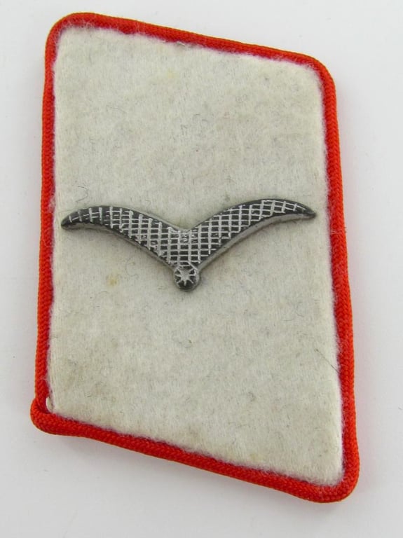 Luftwaffe Hermann Göring Field Division Collar Tabs