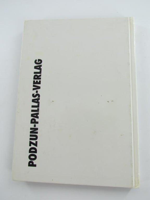 Book : Divisionen der Waffen-SS im Einsatz 1940-1945