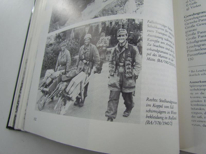 Book : Das Grosse Buch der Deutschen Heere