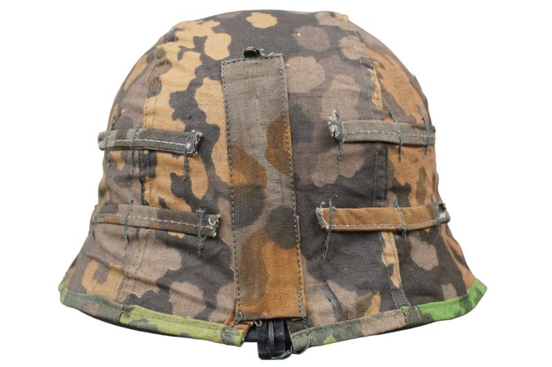 Waffen SS M42 Helmet Cover in Oakleaf A Camouflage