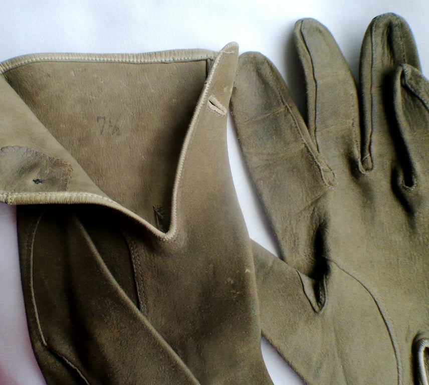 German Officer WW2 gloves