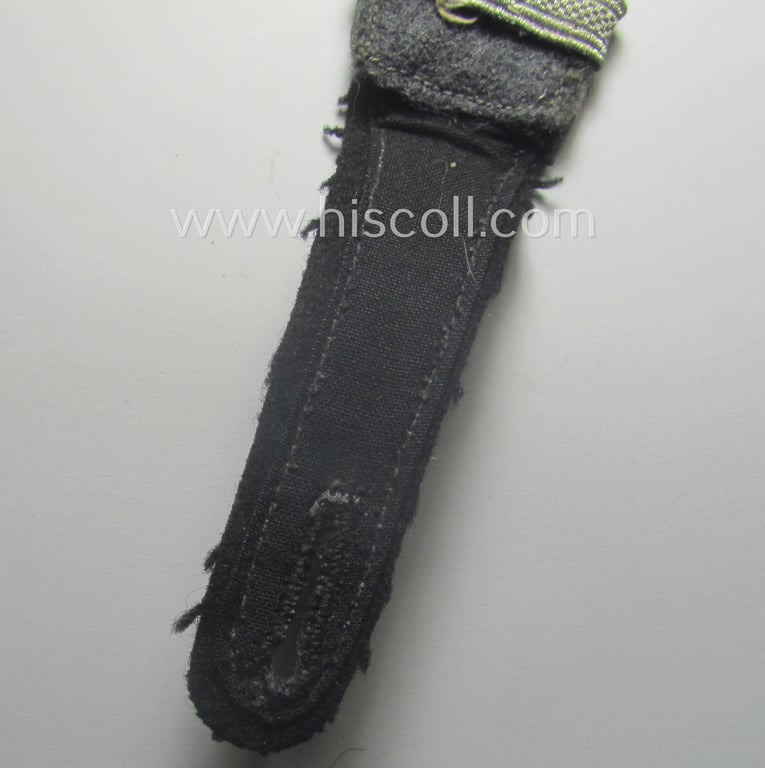Single, WH (Luftwaffe ie. Hitlerjugend-) related: 'Flakhelfer'-shoulderstrap