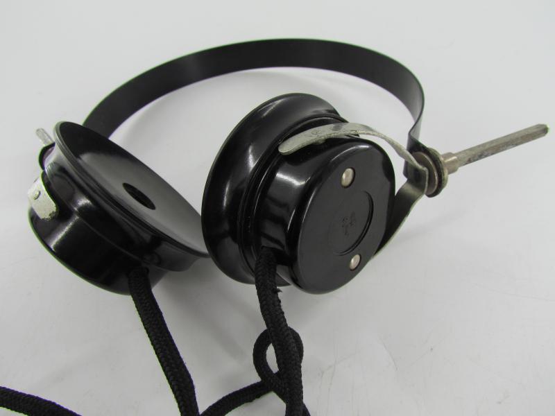 Wehrmacht Transmitter/Receiver Headphone Set