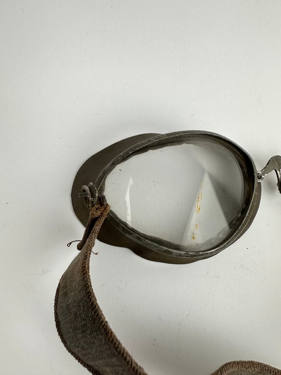 Wehrmacht "Kradmelder brille"  1941 O.W.