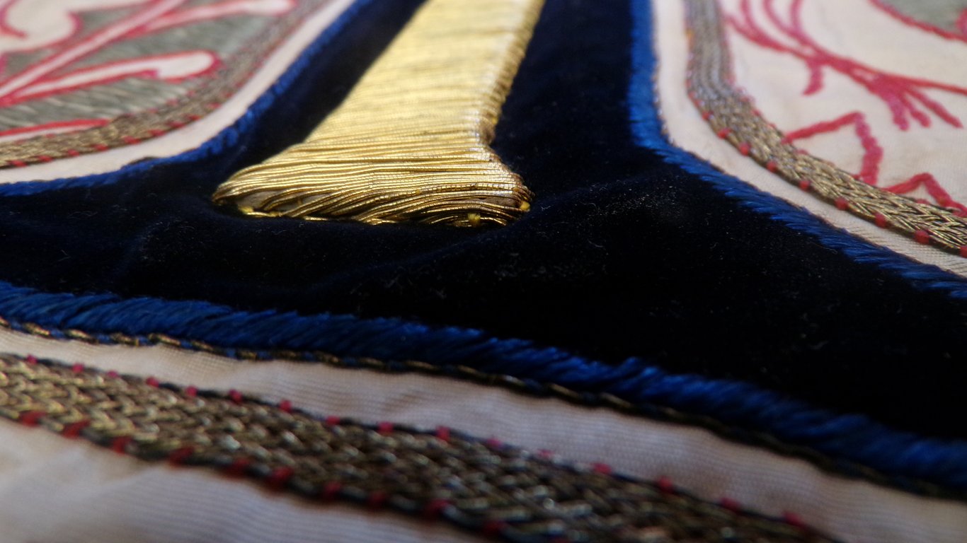 Imperial Prussian Silk Fahne Gold Bullion 1872