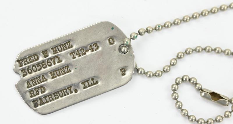 USAAF WW2 Dog-Tag with Chain 'Fred W. Munz'