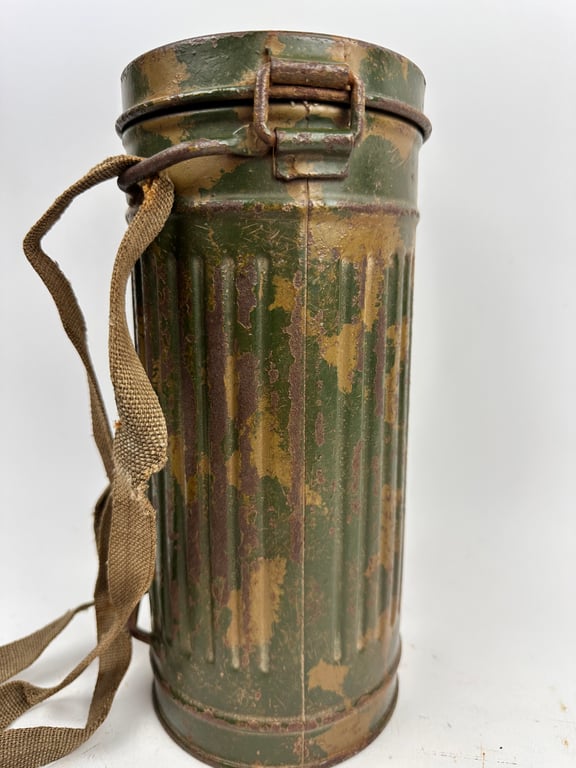 WW2 German 2 tone camo Gasmask canister.