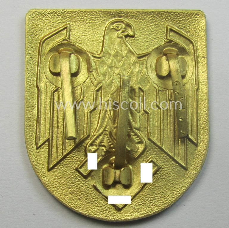 Pair of WH (Kriegsmarine) tropical, aluminium-based eagle-'pith-helmet'-shields
