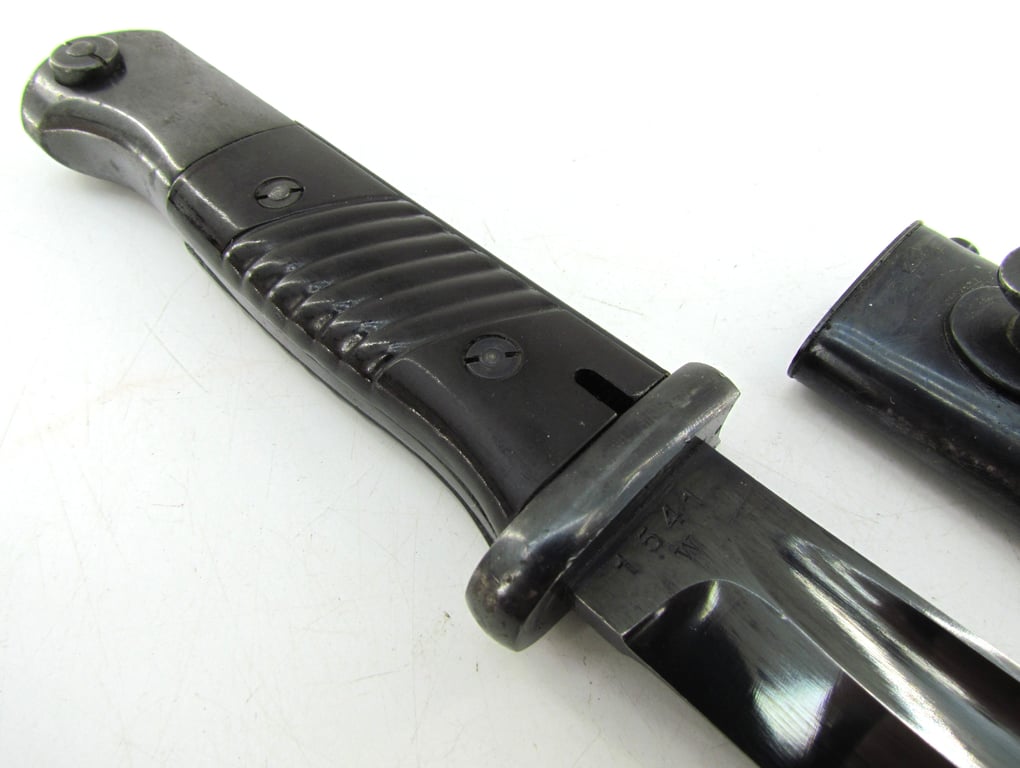 Matching K98 bayonet marked 41 fnj