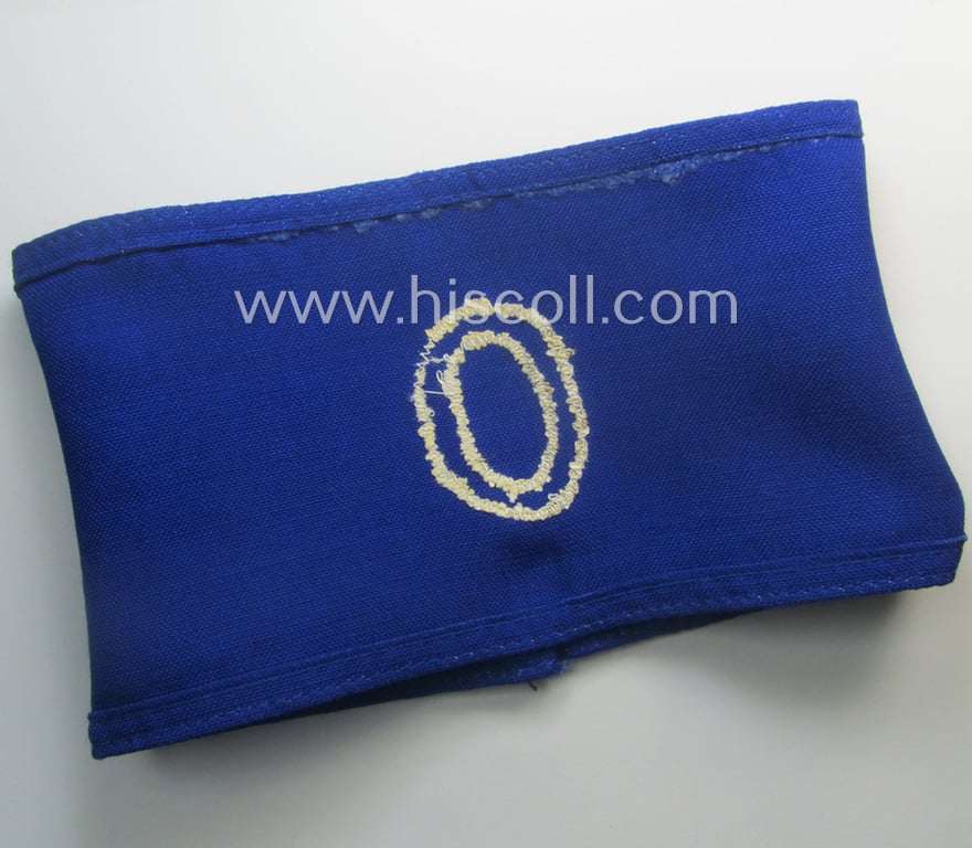 Attractive - and scarcely found! - EM- (ie. NCO-) pattern, 'Reichsluftschutzbund' (ie. 'RLB'-) service-armband showing a period-attached capital 'O'-character as was intended for usage by a member serving as an: 'RLB-Ortner' (ie. caretaker)