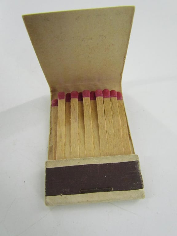 1 x Pack WWII Winterhulp Matches