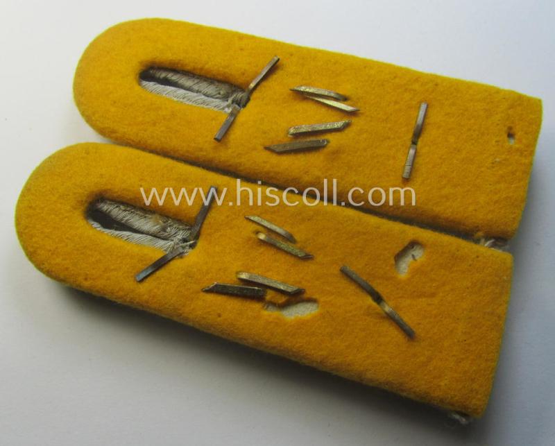 Pair of WH (Heeres) officers'-pattern, neatly 'cyphered' shoulderboards: 'Hauptmann des Reiter-Rgts. 18'