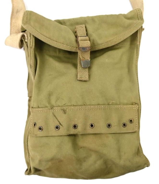 US WW2 Medic Pouch with Modified carrying strap