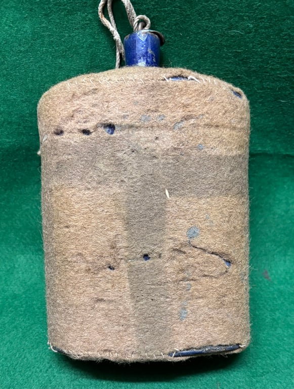 1908 Pattern Waterbottle Carrier and MKVI Waterbottle Dated 1915