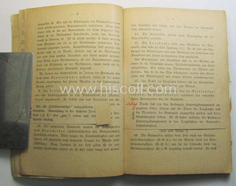 Period - and actually never before seen! - WH instruction-booklet (ie. 'Dienstvorschrift') entitled: 'Gasabwehrdienst aller Waffen - Heft 2 - die Gasmaske 30', dated: '11-4-1939'