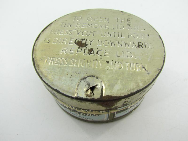 British WWII john player & sons medium Navy cut tabacco