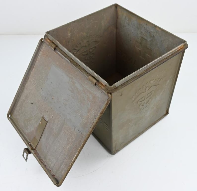 US WW1 Military Medical Deptartment Steel Ambulance Box