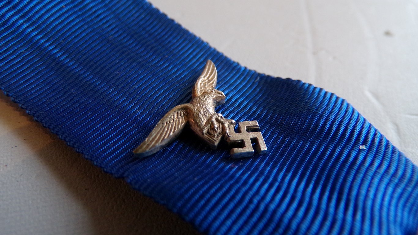 Luftwaffe Long Service award 18 years