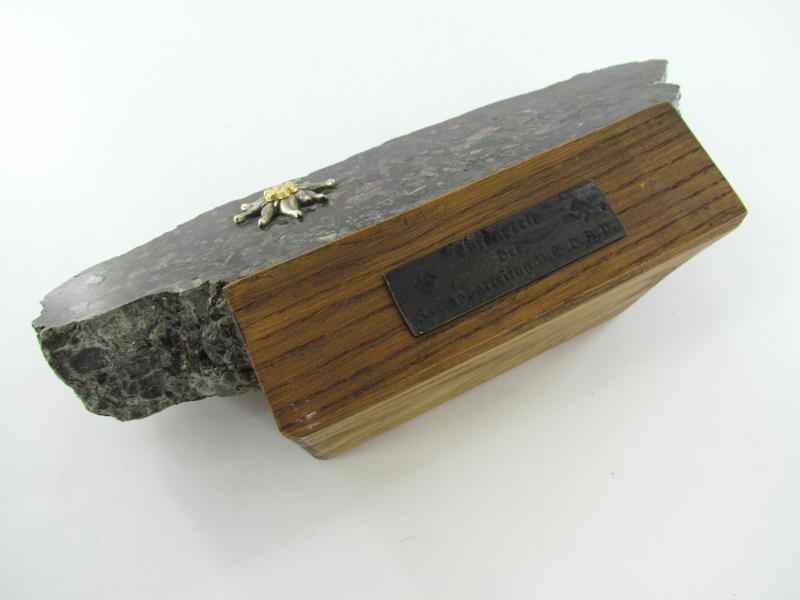 Paper weight for on the desk ( Edelweiss )