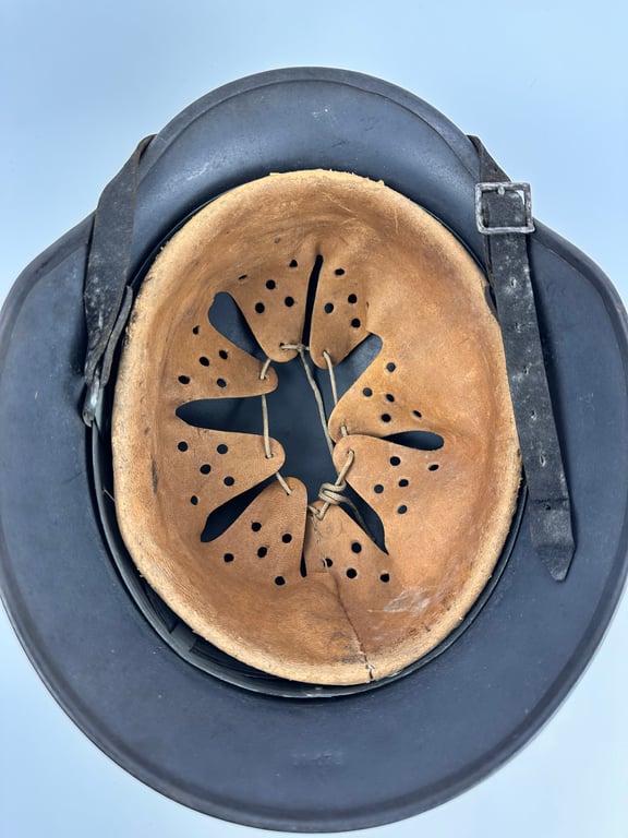 Untouched M40 SD Luftwaffe helmet  Q64