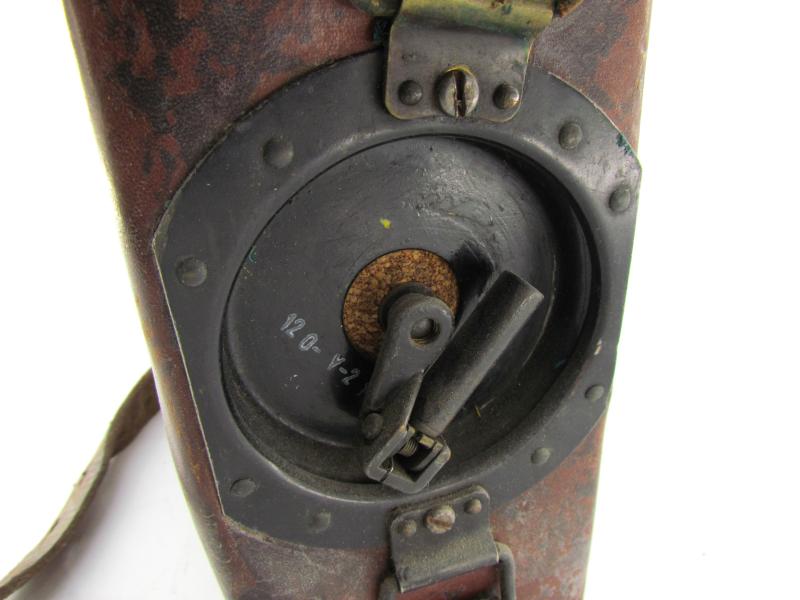 US WWII Army Signal Corps Field EE-8 Telephone