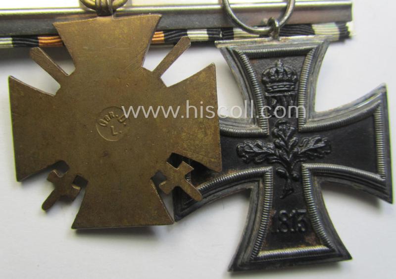 Attractive, WWI-period so-called: 'Doppelspange' (being of the 'detachable-pattern') showing resp. an: 'EK II. Klasse' and a: 'FKK 1914-18 mit Schw.' and that comes as recently found