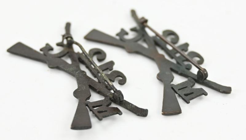 US WW1 312th MG Battalion officer collar rifles