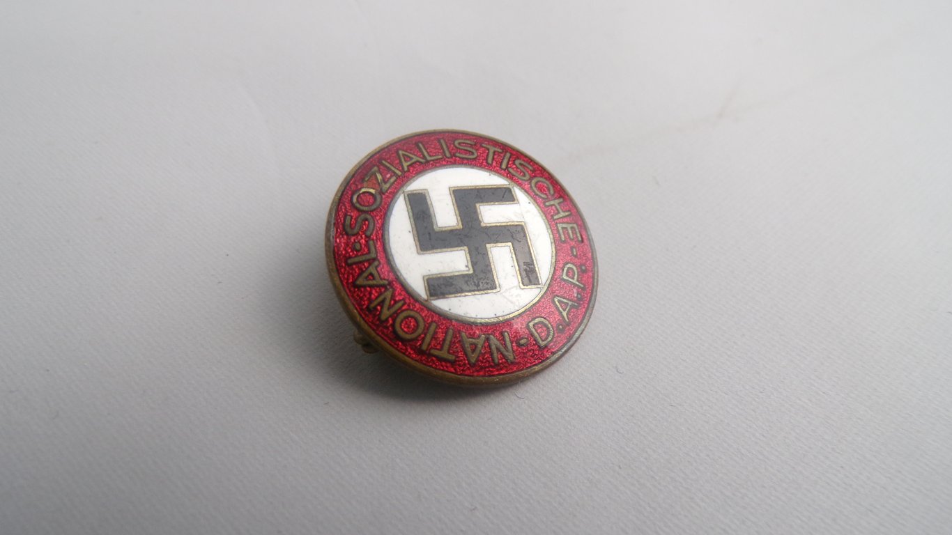 N.S.D.A.P Membership pin