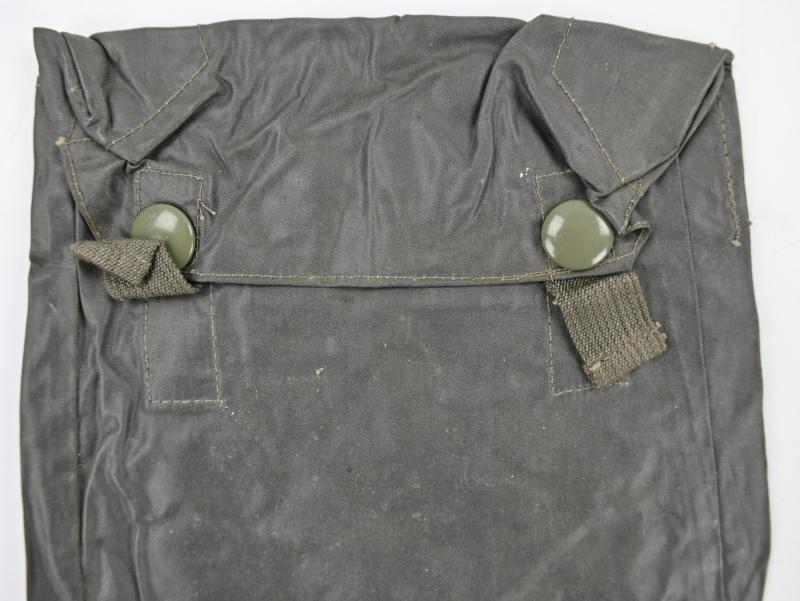 German WH M31 Gascape Pouch