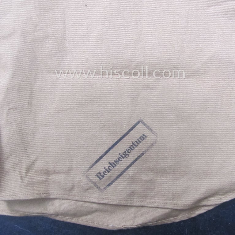 Hardly used, HJ- (ie. 'Hitler-Jugend'-) 'standard-issue'-pattern, beige-brown- (ie. 'braunes'-) coloured: 'under-the-tunic'-shirt (ie. 'Braunhemd nach Vorschrift des RJF') that comes in a wonderful condition