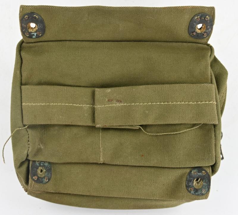 USAAF WW2 Medical Department FIrst Aid Pouch with Red Cross marking