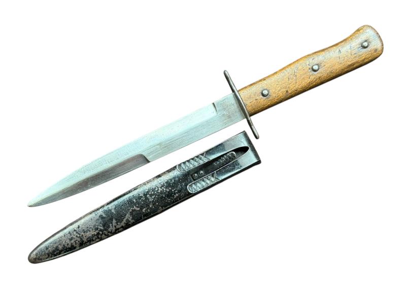 German WWII Stiefelmesser