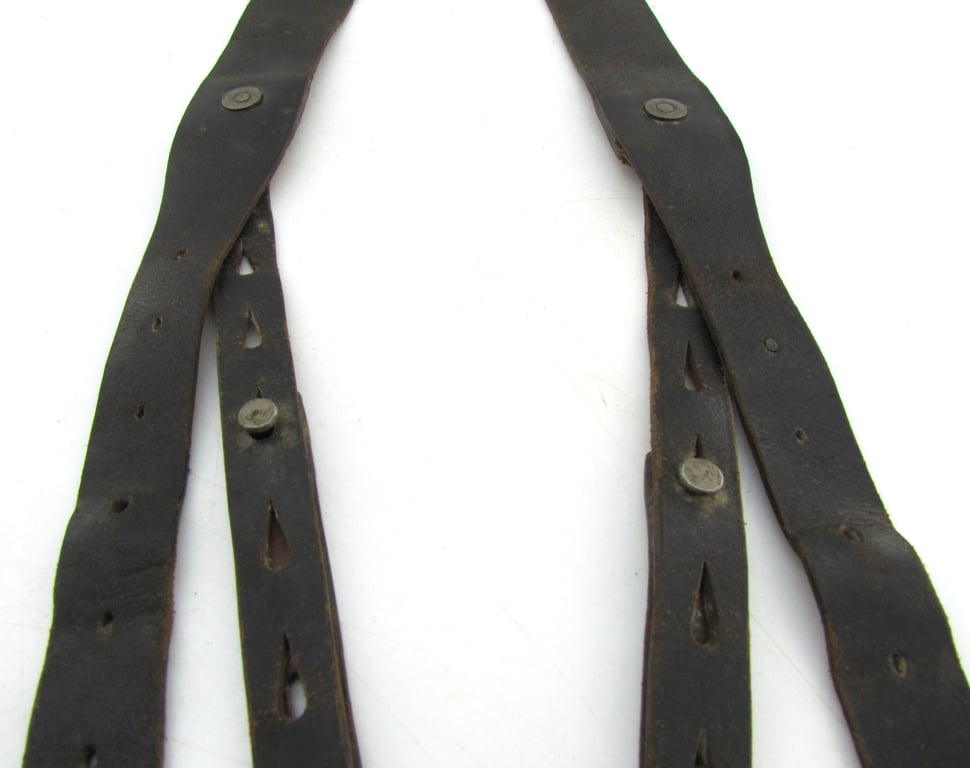 Early Wehrmacht Y-Straps – 1940 "Hidden-Stitch"