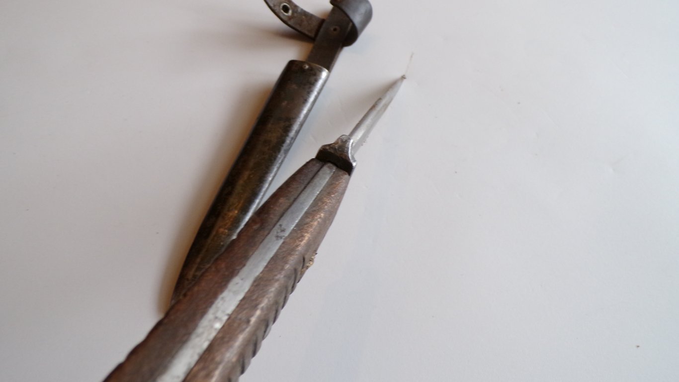 WW1 Ern Nahkampfmesser