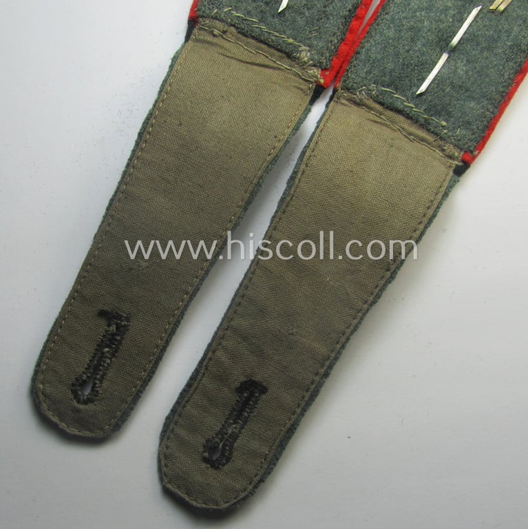 Pair of WH (Heeres) 'cyphered', early-war-period- (ie. 'M36'- ie. 'M40'-pattern and/or rounded-styled) NCO-type shoulderstraps as was intended for an: 'Owm. des Artillerie-Rgts. 30'