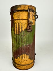 Untouched Camo Gasmask canister "found in Normandie"