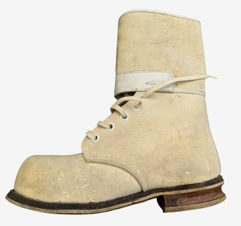 U.S. WWII Arctic Overshoes (“Shoe Pacs”) – 2 Buckle Type