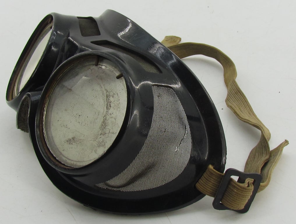 Luftschutz / Civil Defence Protective Goggles