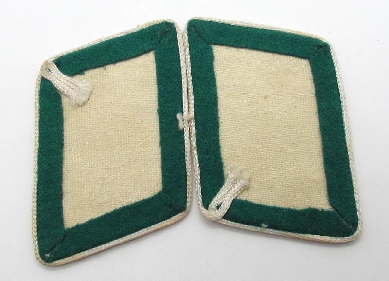 Luftwaffe Field Division collar tabs